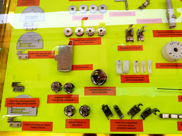 Catálogo refacciones y accesorios para máquina de coser